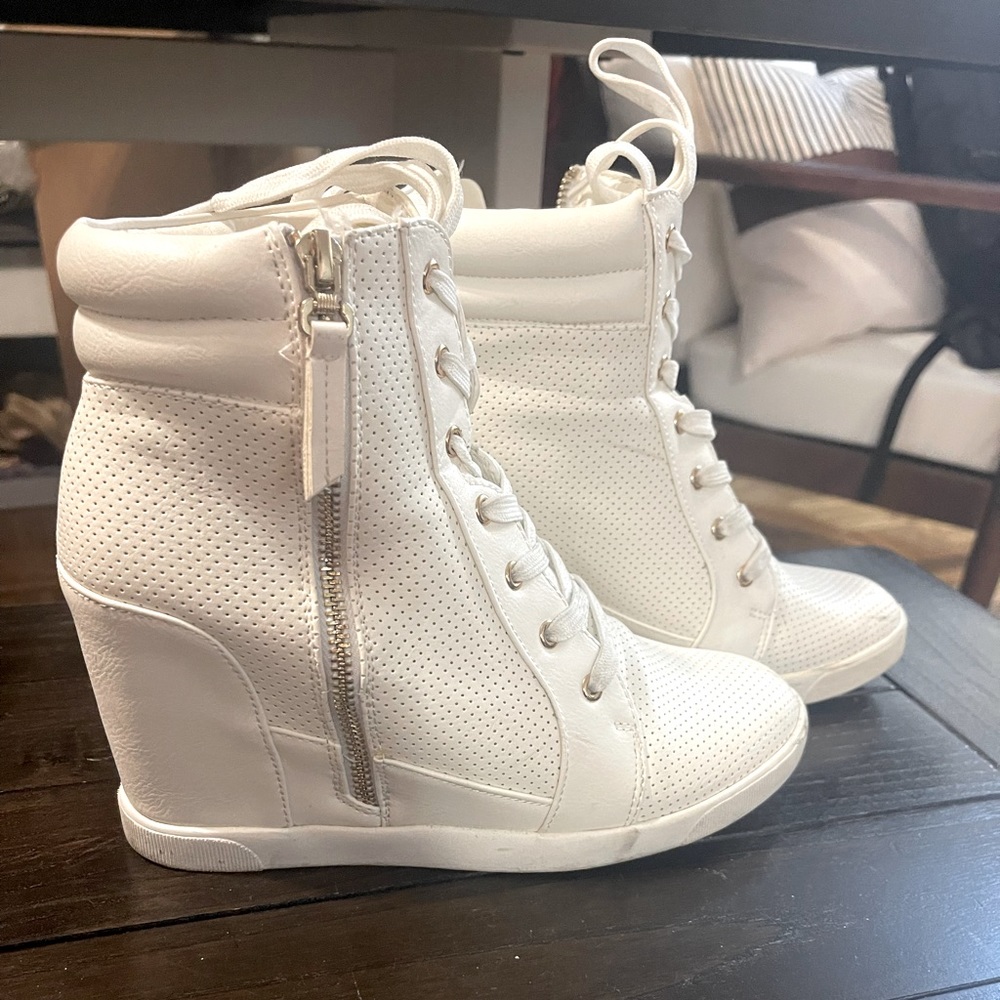 Women’s Wedge Sneakers - Size 8.5